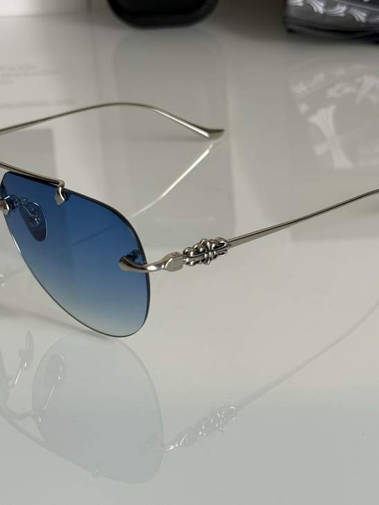 Picture of Chrome Hearts Sunglasses _SKUfw73585643fw